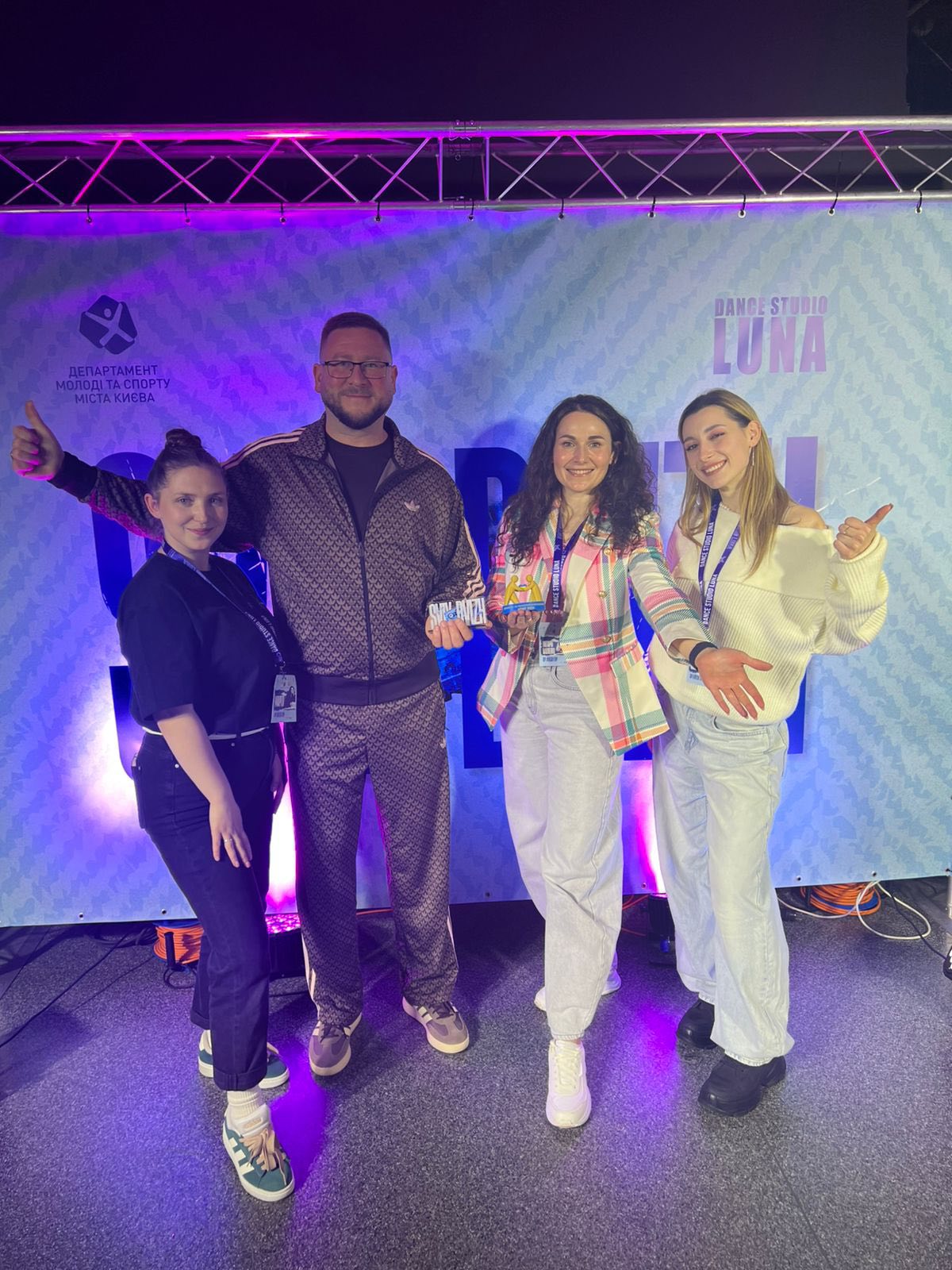 Учасники фестивалю SVIY DVIZH